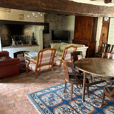 La Maillardiere - Avec Piscine * Corné