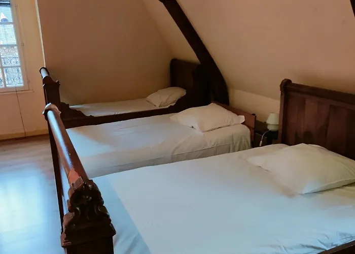 La Maillardiere - Avec Piscine * Corné