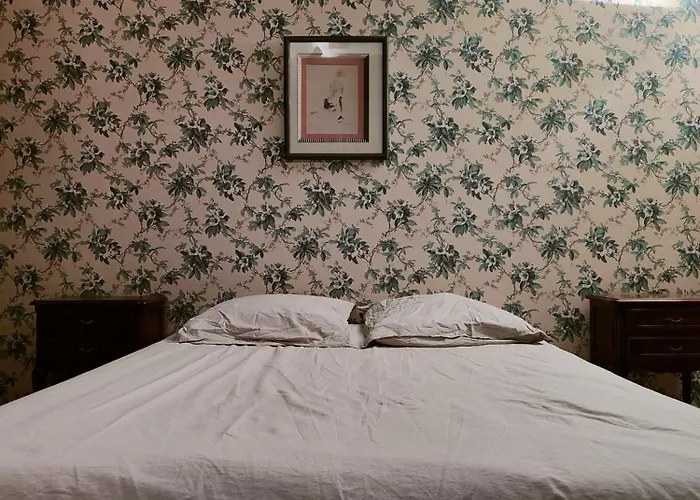 度假居 La Maillardiere - Avec Piscine Corné