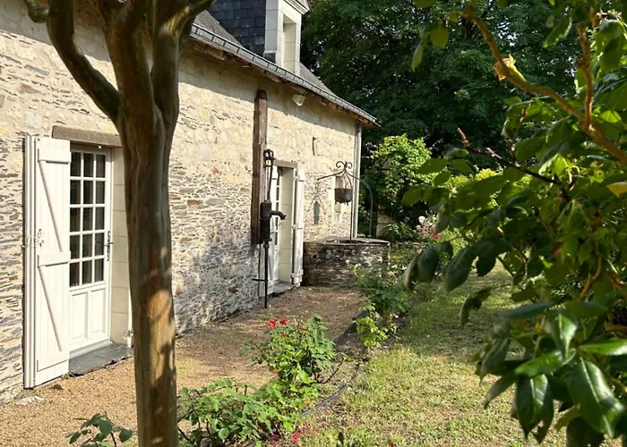 La Maillardiere - Avec Piscine * Corné