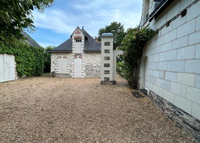 La Maillardiere - Avec Piscine