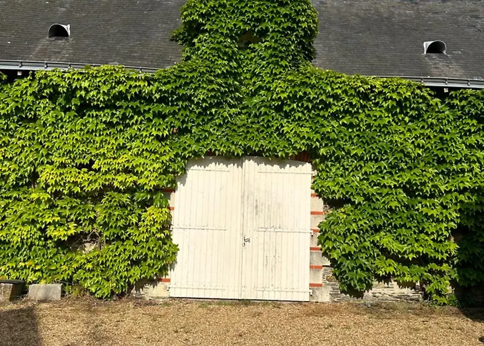 La Maillardiere - Avec Piscine